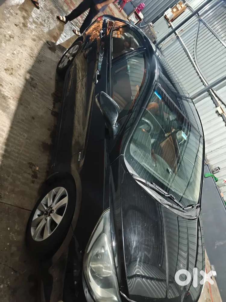 Hyundai Verna 1.6 Crdi 2012