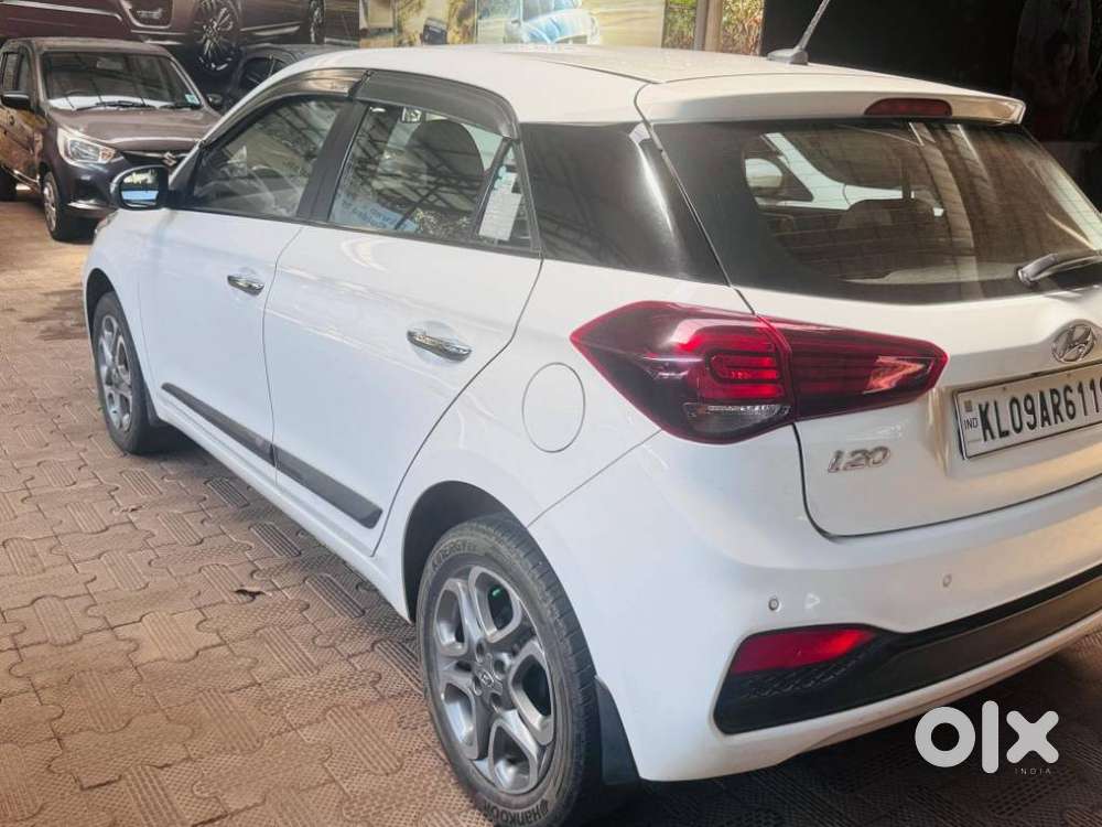 Hyundai Elite I20 Asta Option Cvt, 2018, Petrol
