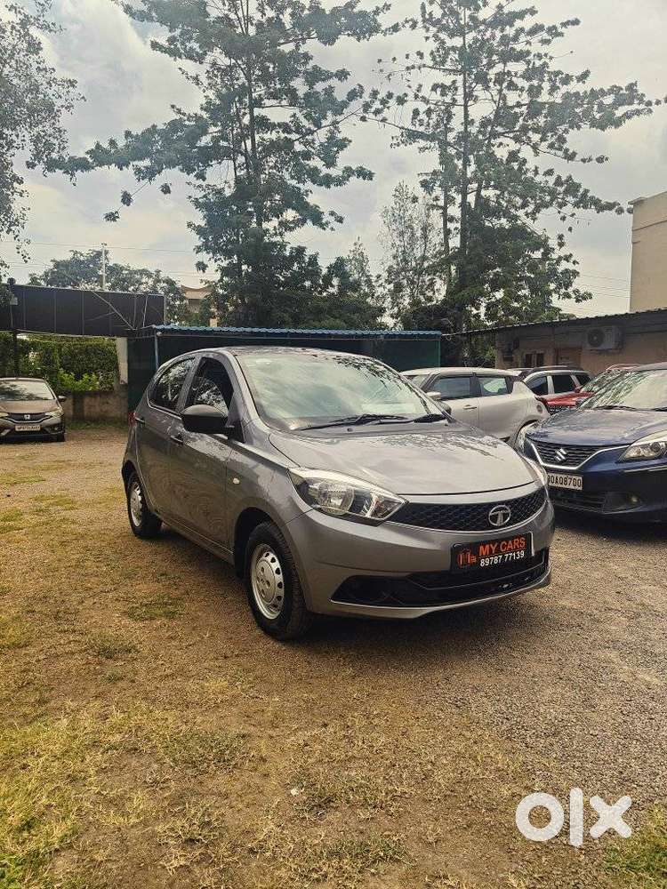 Tata Tiago 1.2 Revotron Xm, 2018, Petrol