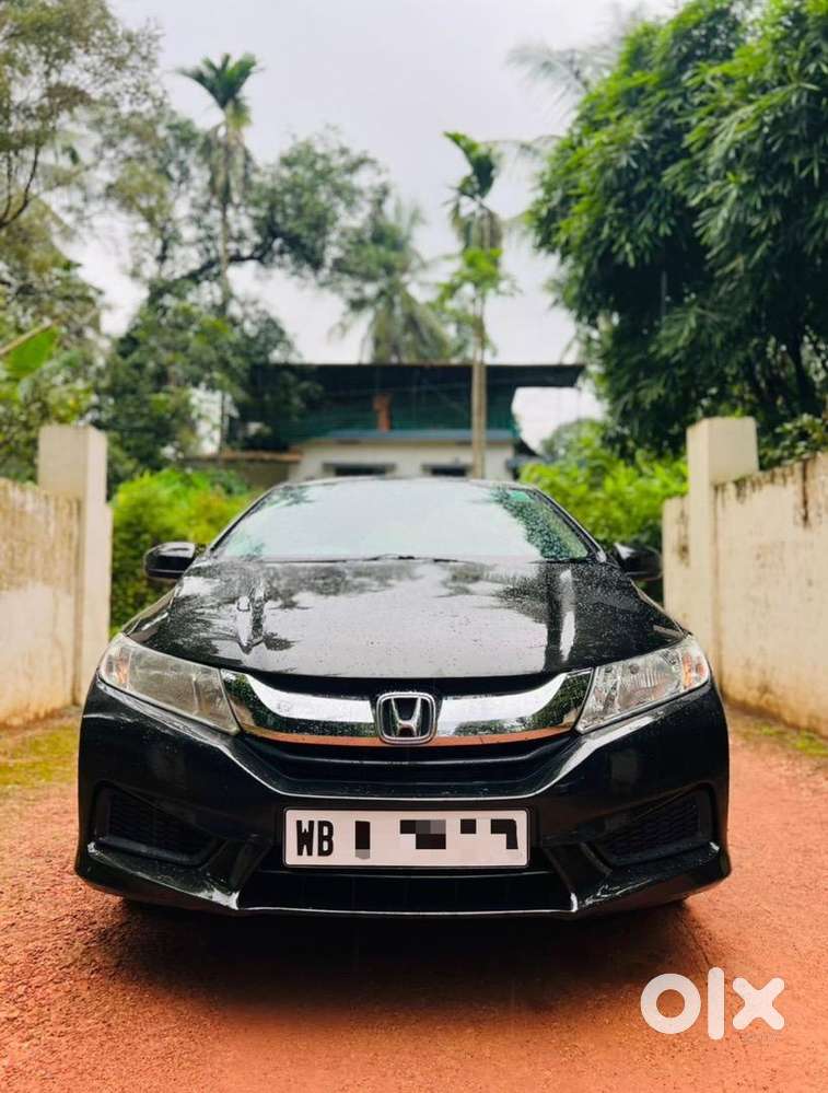 Honda Petrol Car 2015 Km Driven