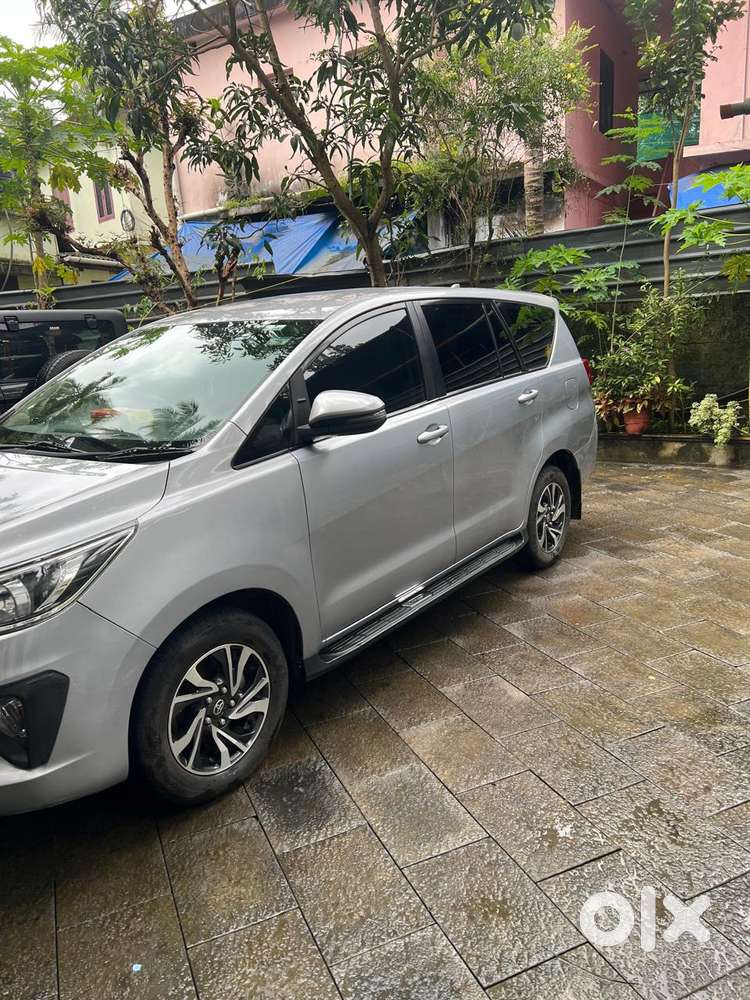 Toyota Innova Crysta 2.4 G Mt, 2021, Diesel