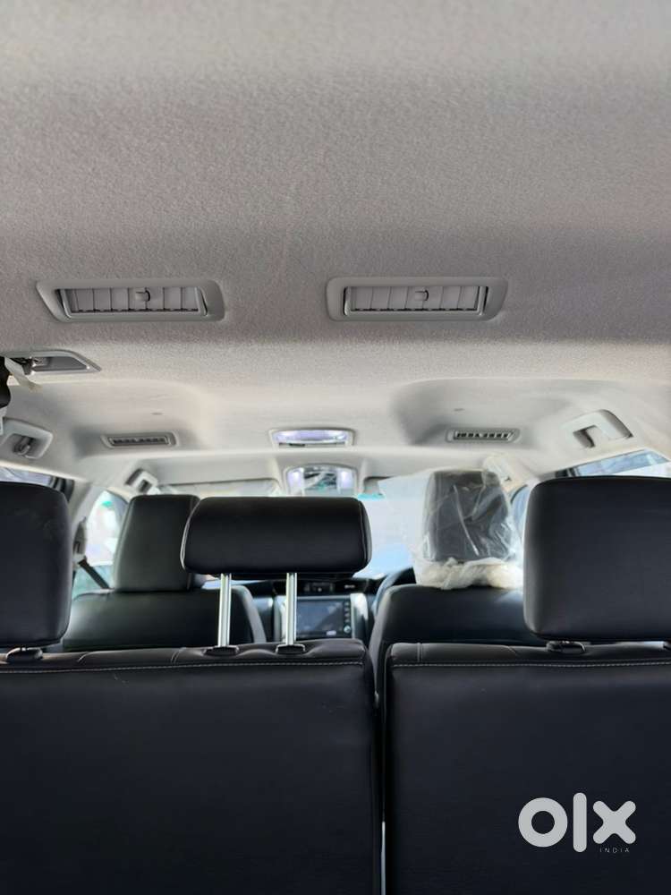 Toyota Fortuner Petrol 2022