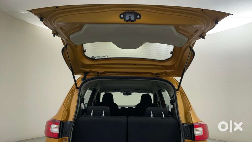 Renault Triber Rxz Easy-r Amt, 2020, Petrol