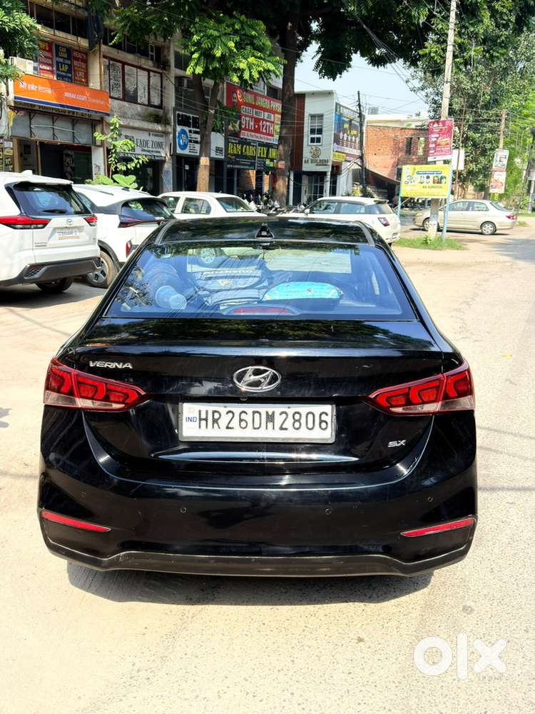 Hyundai Verna Fluidic Sx