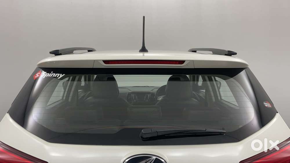 Mahindra Xuv300 W8, 2022, Petrol