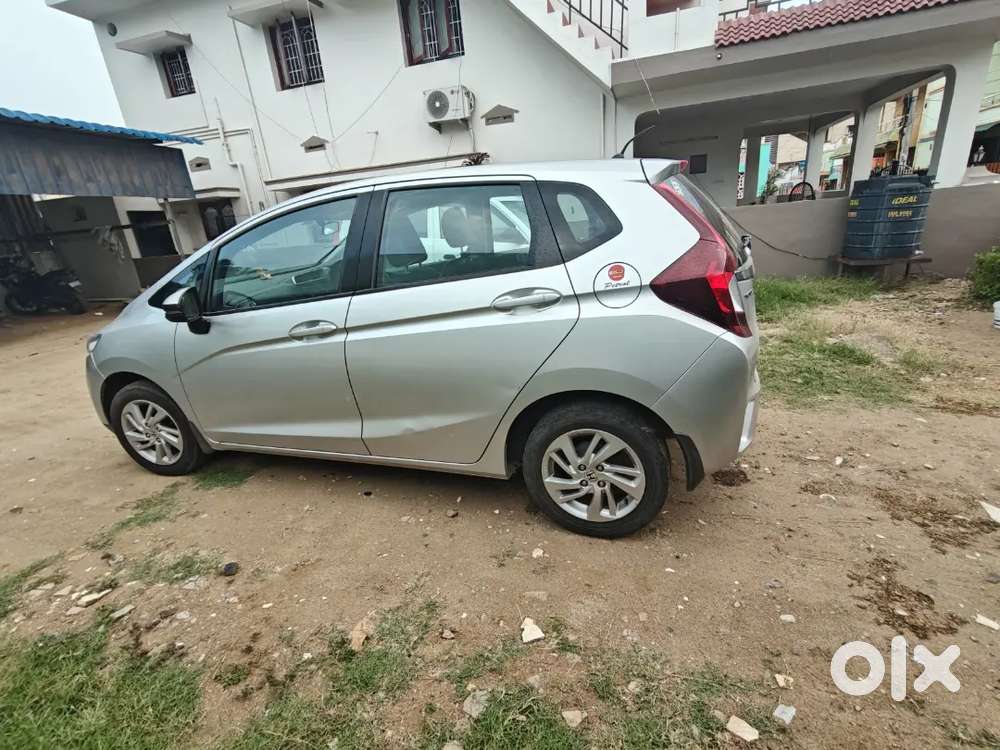 Honda Jazz 2016 Petrol Well Maintained