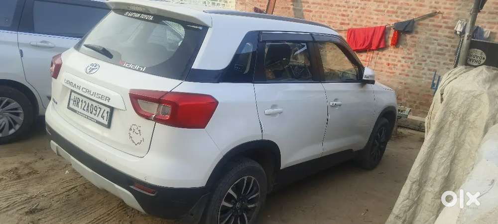 Toyota Urban Cruiser 2022 Cng & Petrol 38000 Km Driven