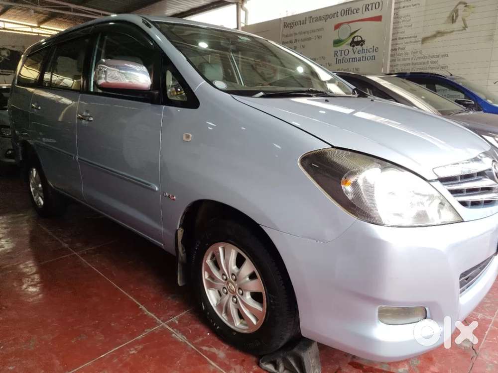 Toyota Innova, 2009, Diesel