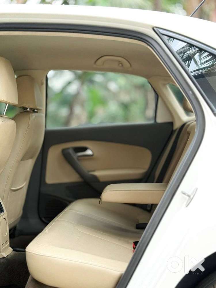 Volkswagen Vento 1.2 Tsi Highline At, 2017, Petrol