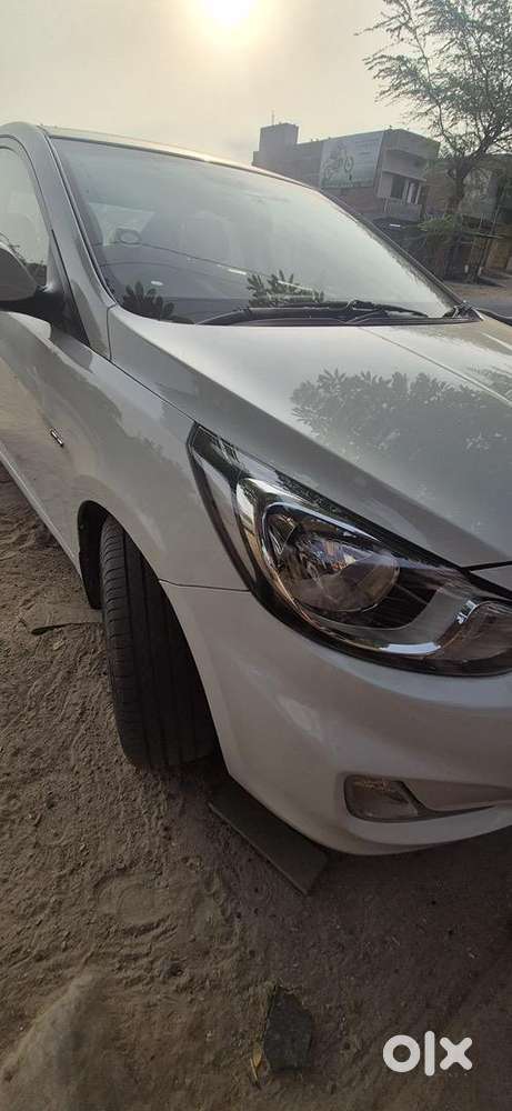 Hyundai Verna 2013 Cng & Hybrids Well Maintained