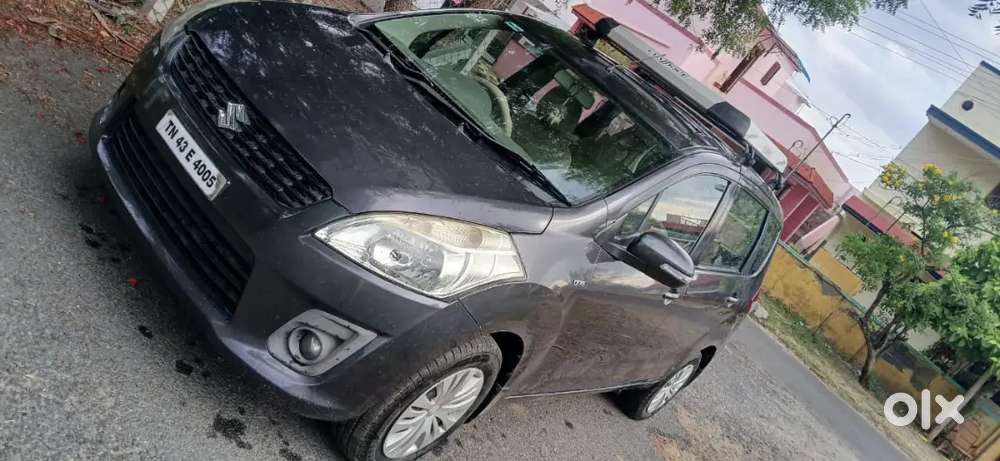 Maruti Suzuki Ertiga 2012