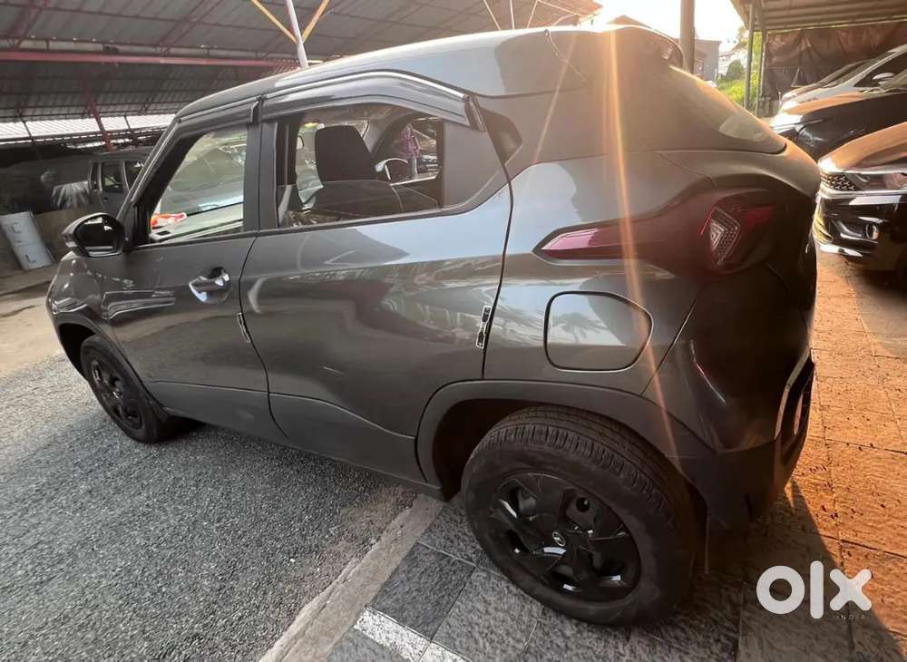 Tata Punch 2023 Petrol 13000 Km Driven Well Maintained