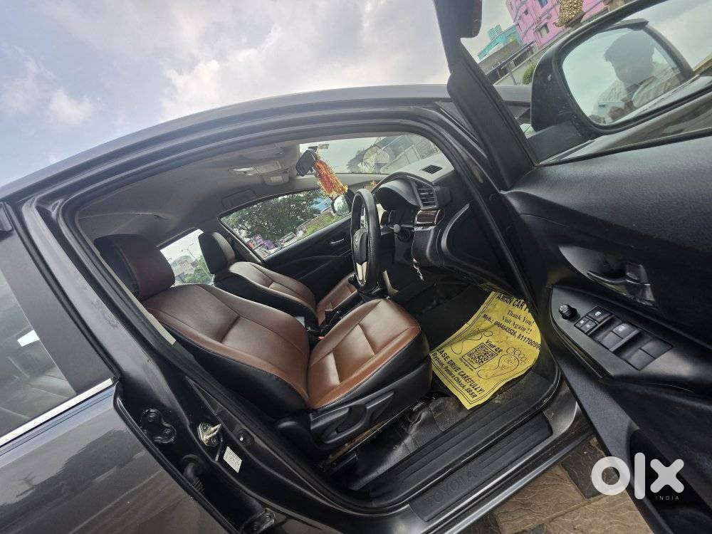 Toyota Innova Crysta 2.4 G Mt 8s, 2019, Diesel