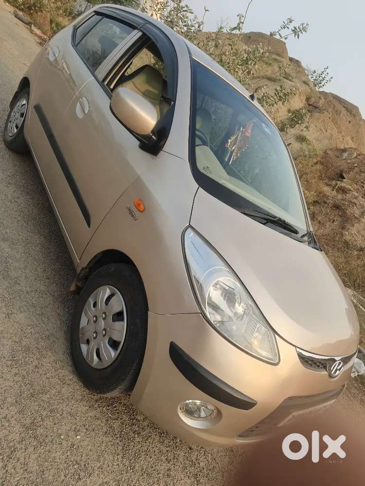 A Beautiful Well Maintained I10 Is For Sale