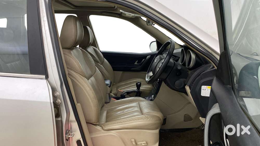 Mahindra Xuv500 2.2 W10, 2015, Diesel
