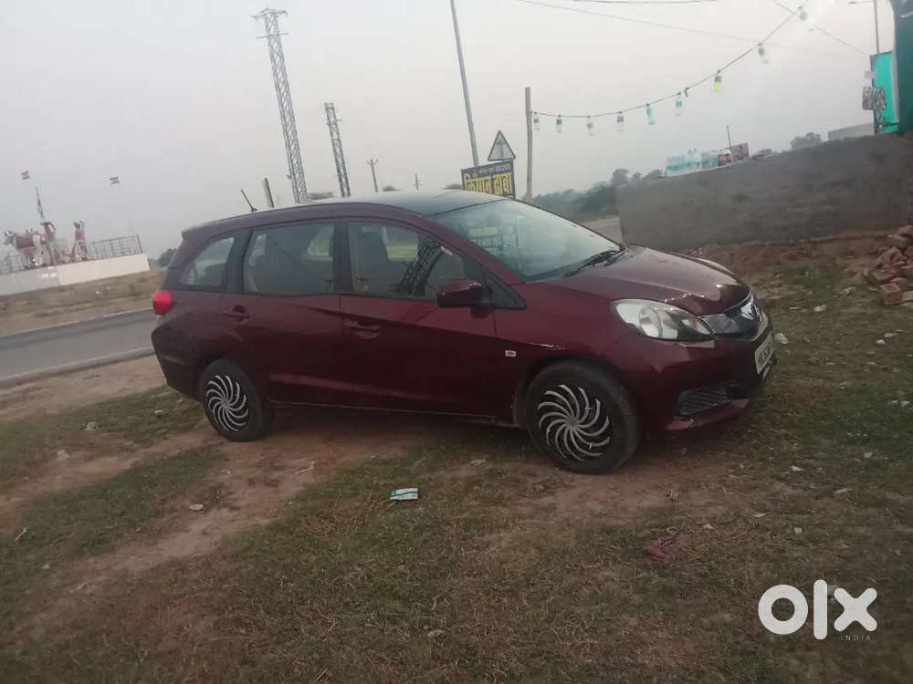 Honda Mobilio Vtec 2016
