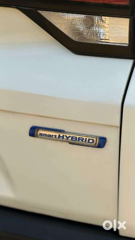 Maruti Suzuki Brezza 1.5 Vxi Smart Hybrid, 2022, Petrol