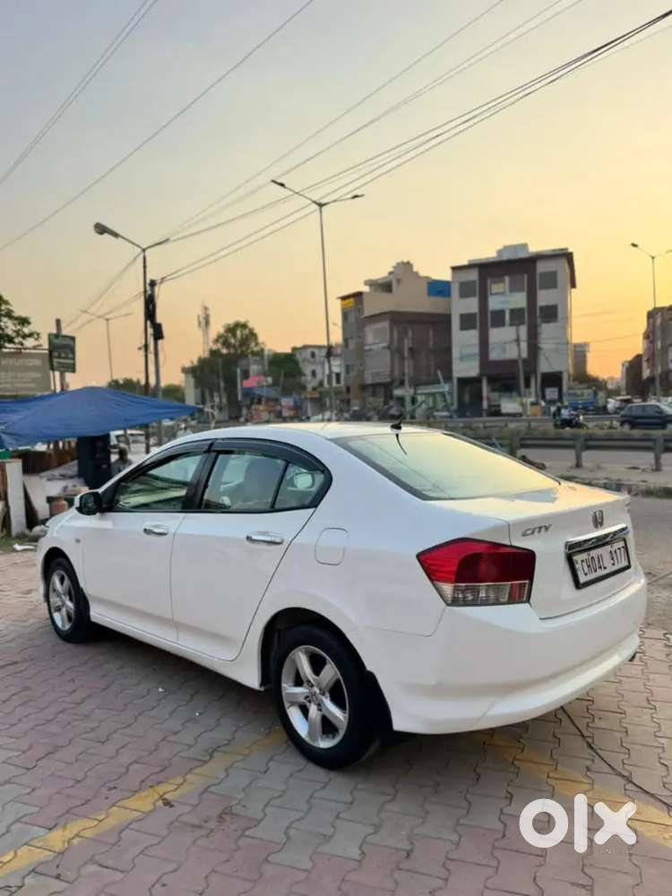 2009 Passing Till 2030. Good Condition Car