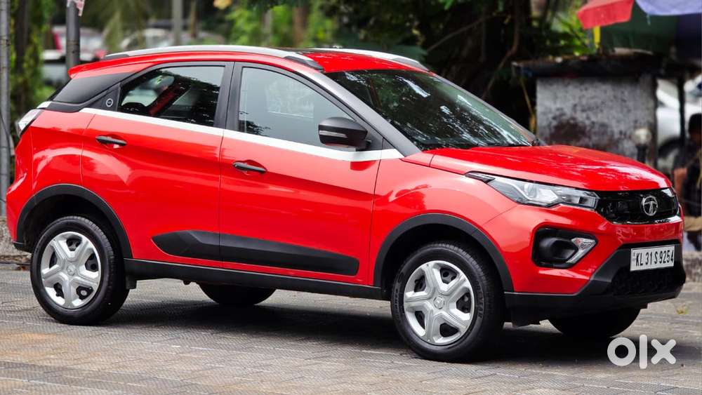 Tata Nexon 1.2 Revotron Xm (s), 2024, Petrol