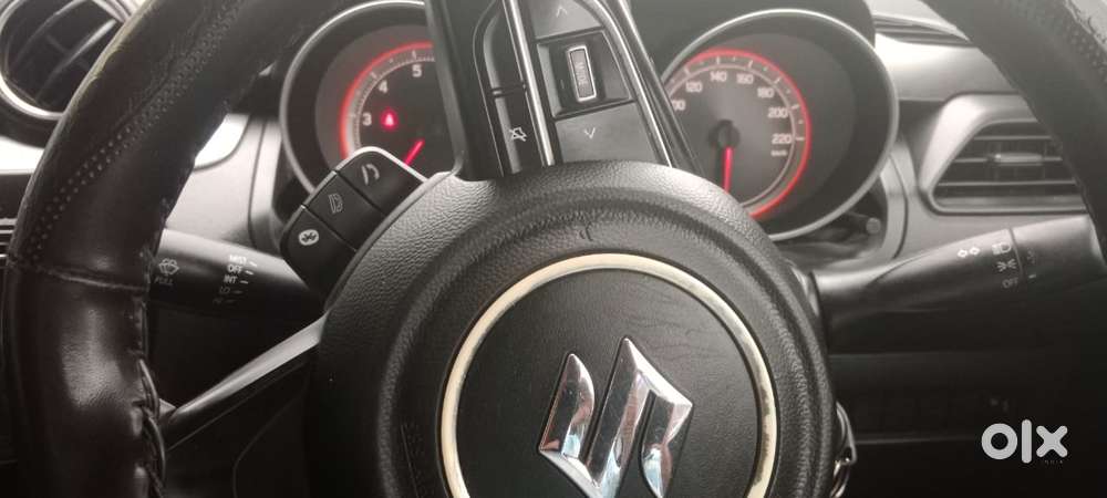 Maruti Suzuki Swift Vxi + Manual, 2019, Petrol