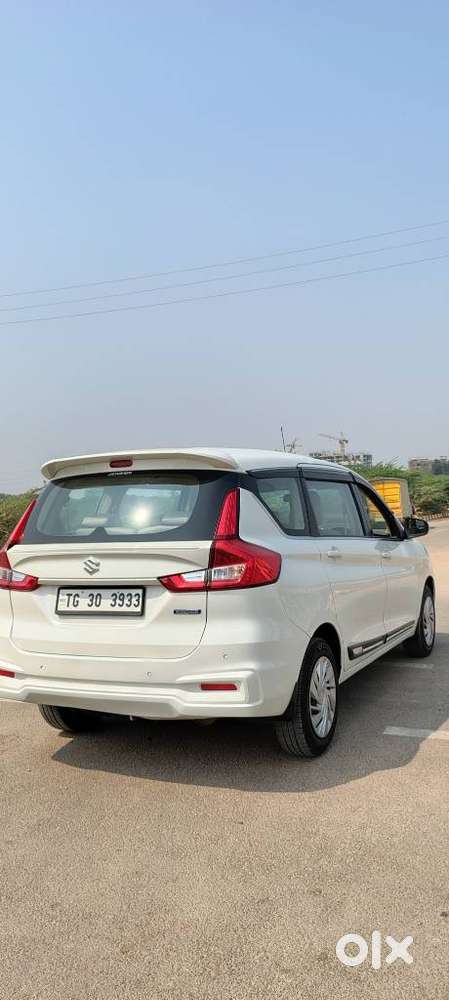 Maruti Suzuki Ertiga 1.5 Vxi, 2024, Petrol
