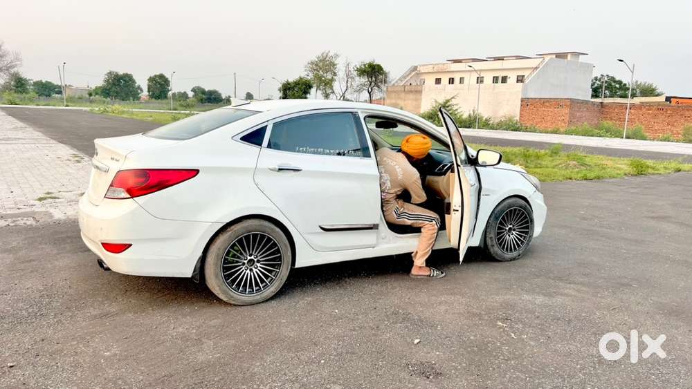 2013 Hyundai Verna Crdi Manual Diesel