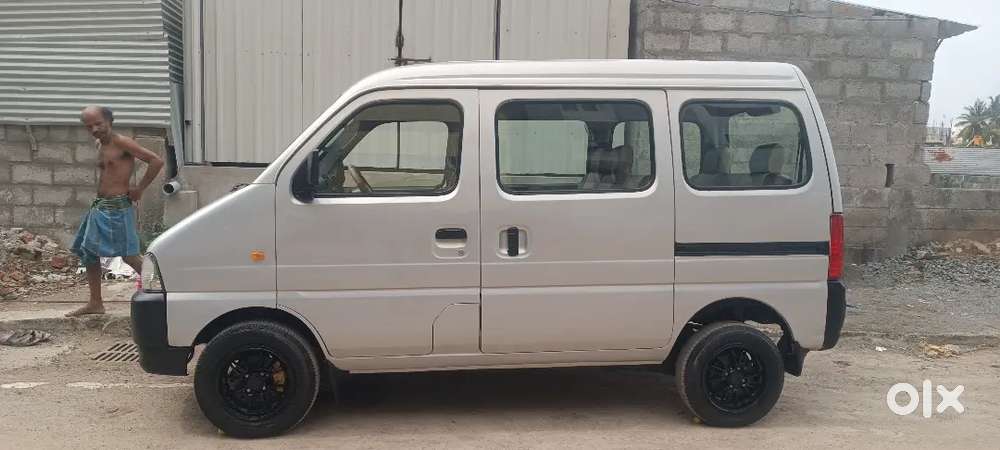 Maruti Suzuki Versa Dx Petrol 2003