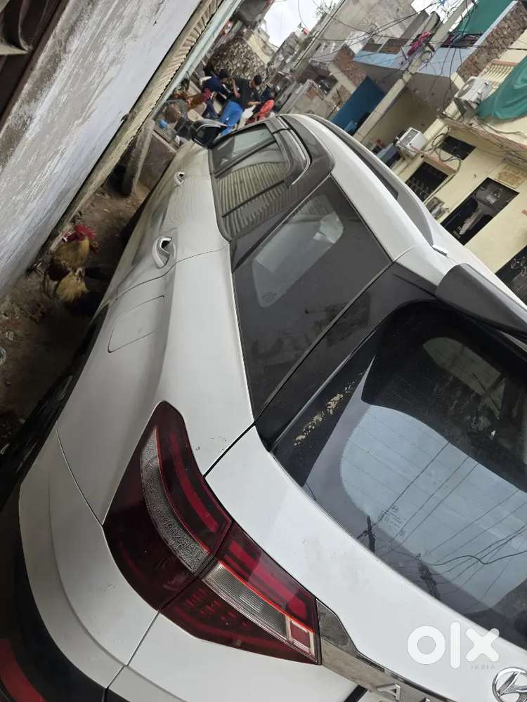 Hyundai Alcazar October 2021 Top Model A-one Condition Full Loaded