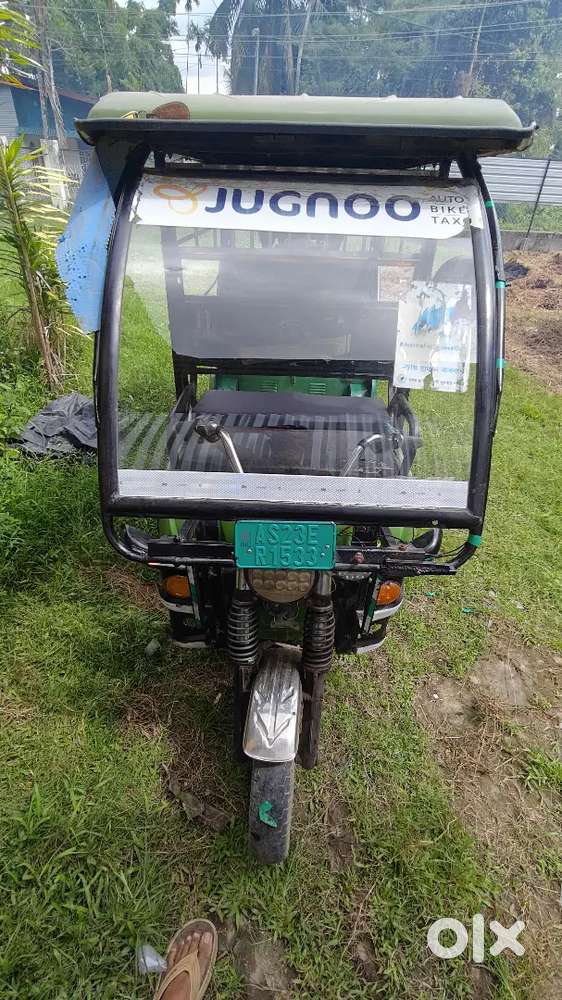 Tera motors well maintained e rickshaw