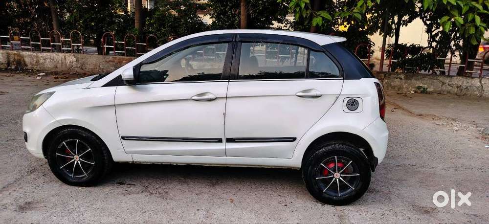 Tata Bolt Xt 2015 Year