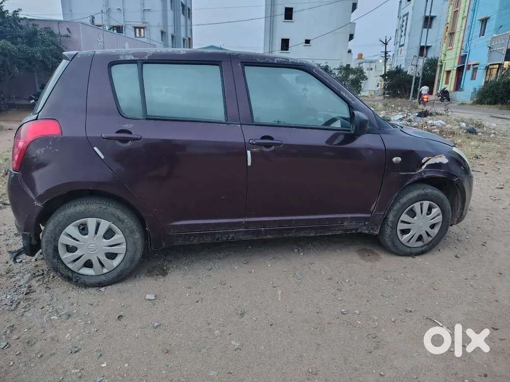 Maruti Suzuki Swift 2006 Petrol