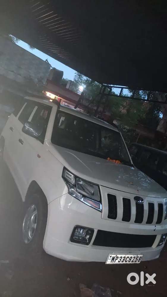 Turbo Diesel 7 Seater  22+ Milage Tyre Battery New With Warranty Card