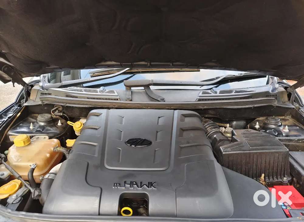 Mahindra Xuv500 Diesel W6, 2014 June, Black Colour, Showroom Condition
