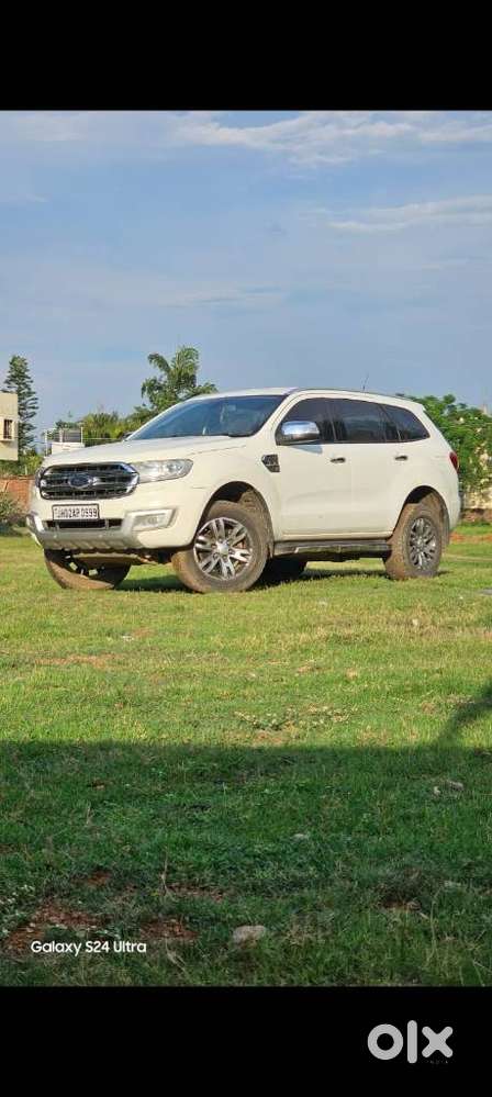 Ford Endeavour 2.2 Titanium At 4x2, 2017, Diesel