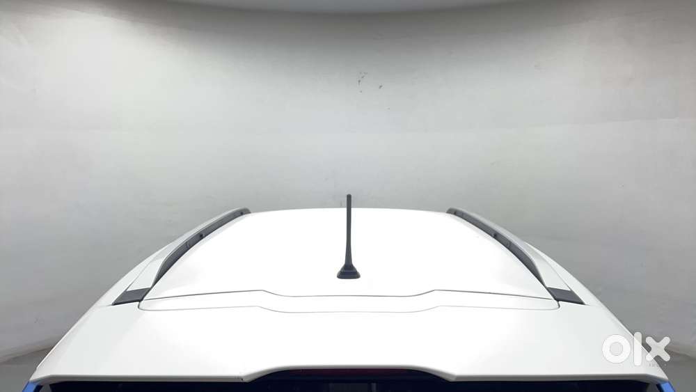 Nissan Magnite 1.0 Xv Premium Dual Tone, 2021, Petrol
