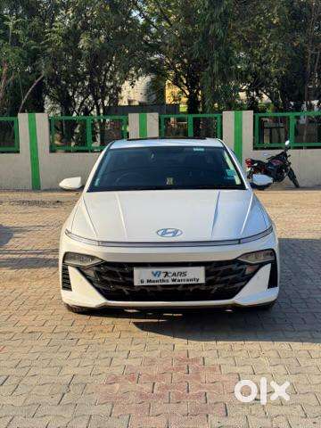 Hyundai Verna Sx 1.5 Petrol Ivt, 2023, Petrol