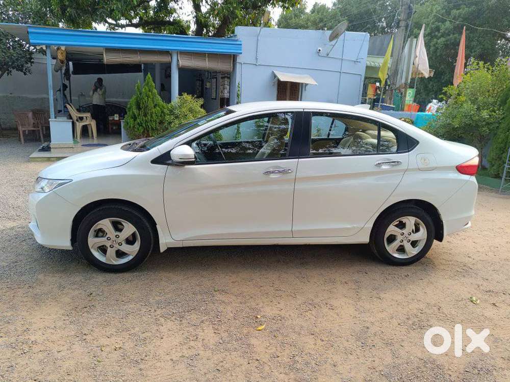 Honda City 2015-2017 I Vtec V, 2016, Petrol