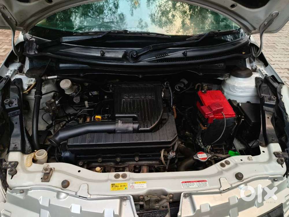 Maruti Suzuki Dzire 1.2 Lxi, 2015, Petrol