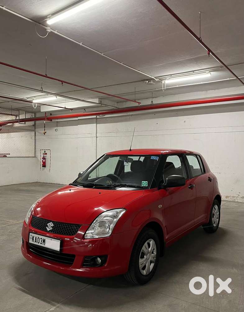 Maruti Suzuki Swift 1.3 Vxi, 2010, Petrol