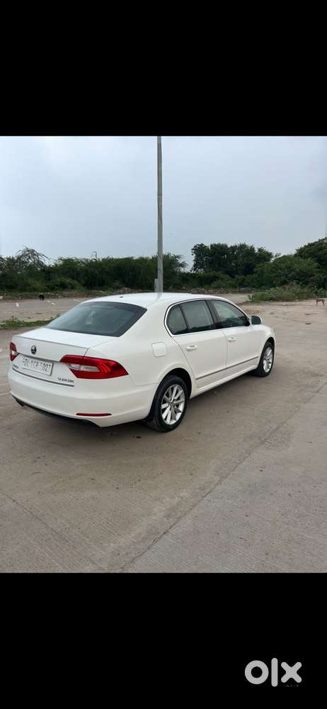 Skoda Superb Sportline 2.0 Tdi At, 2016, Petrol