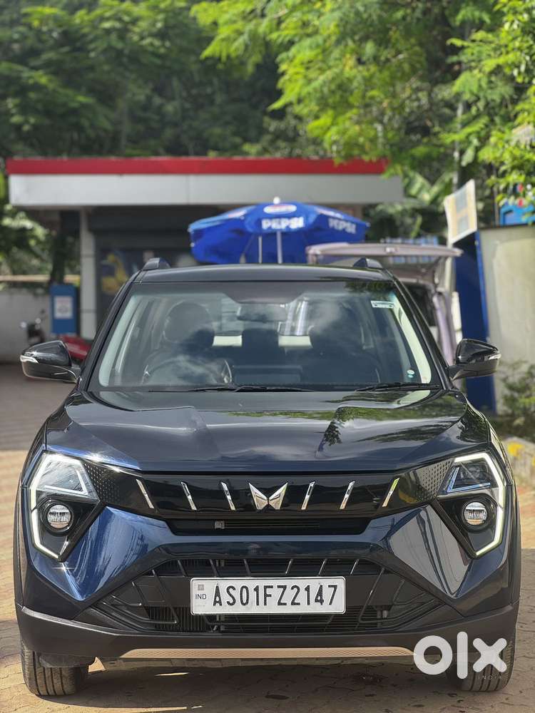 Mahindra Xuv 3xo Ax5l Pg Mt, 2024, Petrol