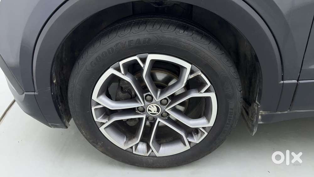 Skoda Kushaq 1.0 Tsi Style At, 2021, Petrol