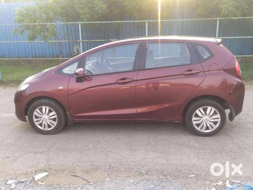 Honda Jazz 2015 Diesel Well Maintained