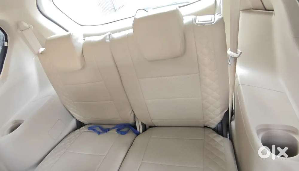 2023 Maruti Suzuki Ertiga Zxi Optional Cng + Petrol 48000 Km Driven