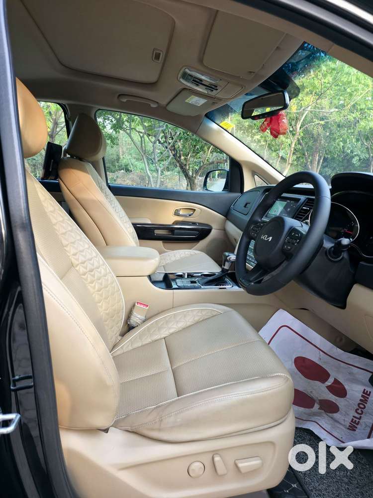 Kia Carnival Limousine Plus 7 Str, 2022, Diesel