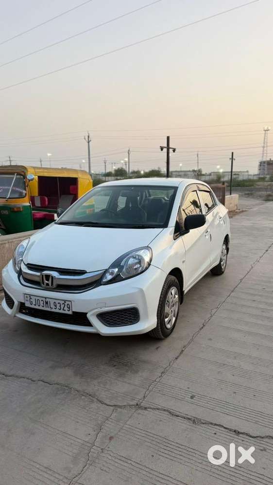 Honda Amaze 2017 Cng & Hybrids Well Maintained