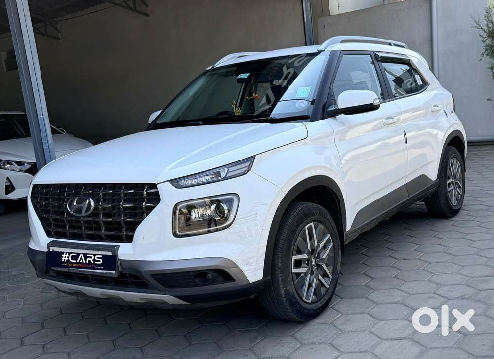 Hyundai Venue 1.0 Sx Turbo Imt, 2022, Petrol