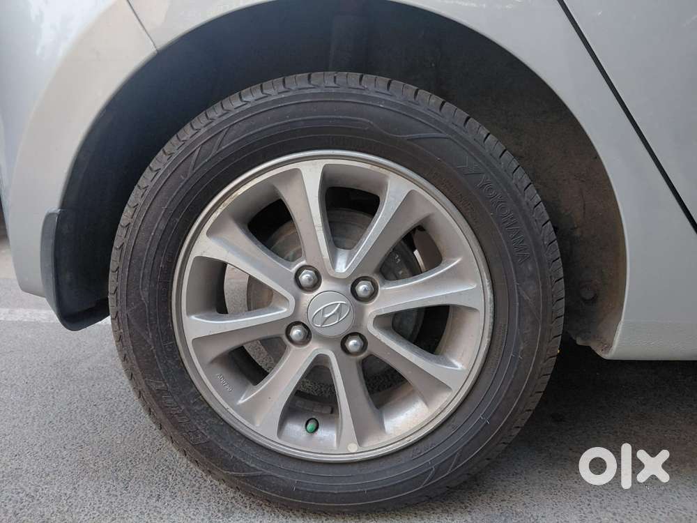 Hyundai Grand I10 2016-2017 Asta Option At, 2016, Petrol
