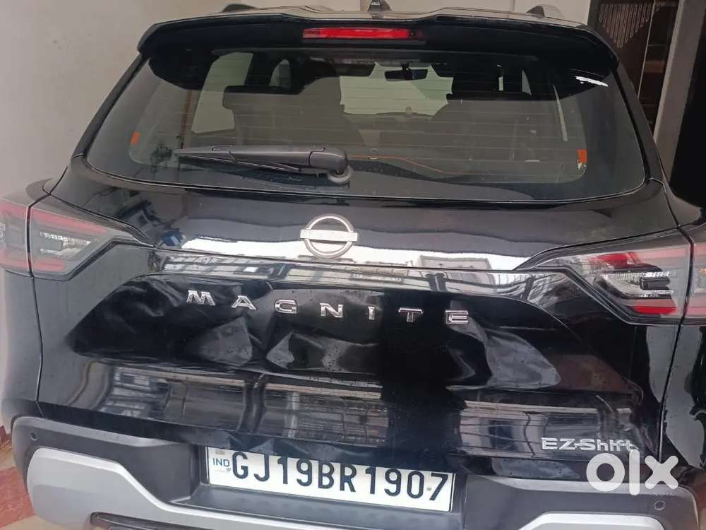 Nissan Magnite Tekna 2025 Petrol Automatic