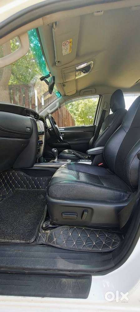 Toyota Fortuner 4x2 At 2.8 Diesel, 2022, Diesel